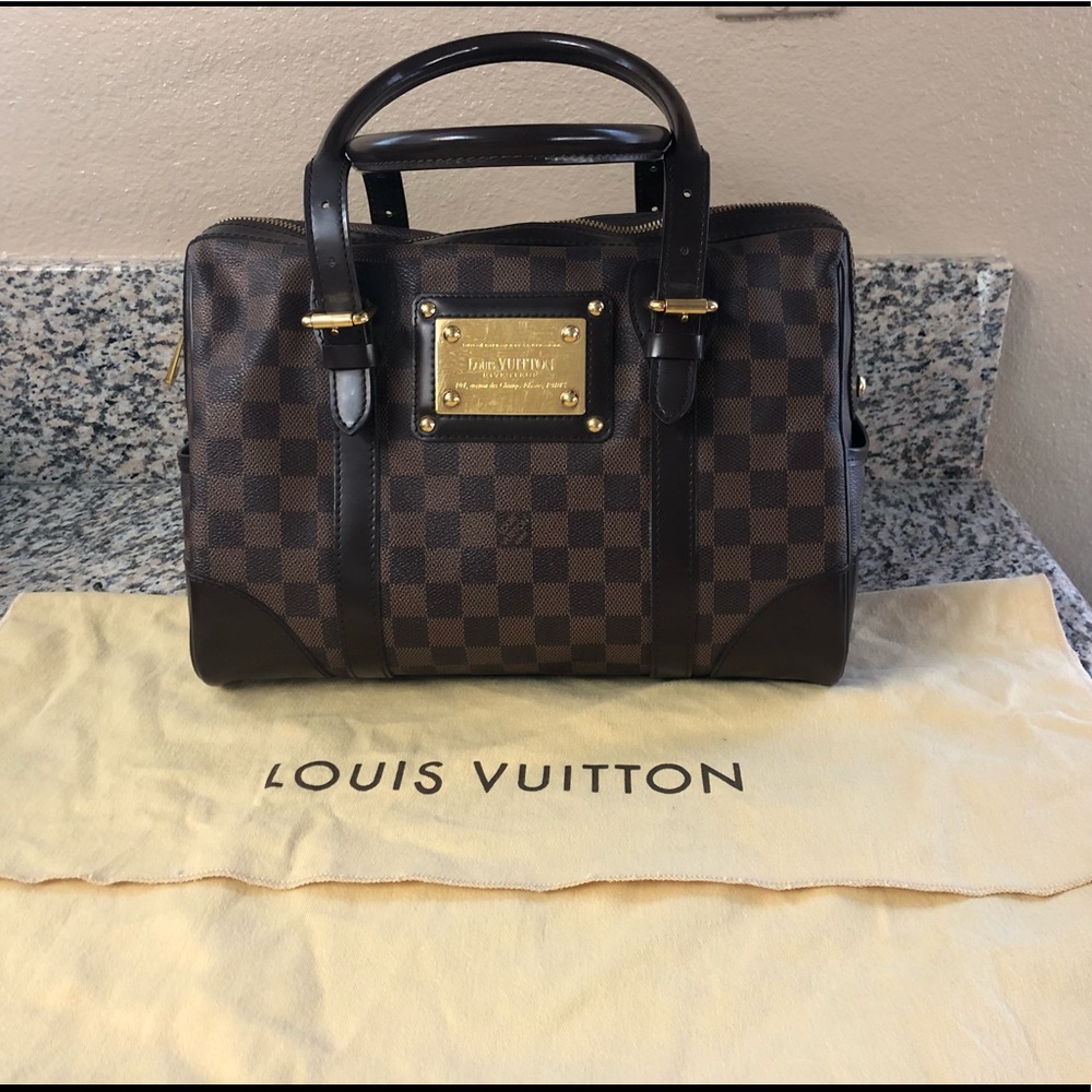 Authentic Louis Vuitton Damier Berkley handbag